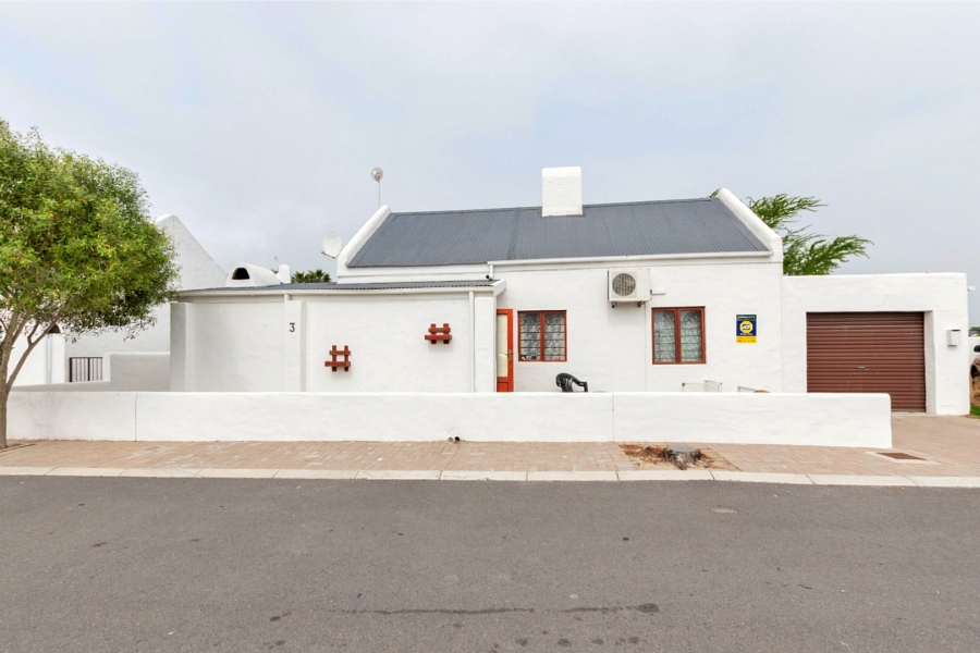 3 Bedroom Property for Sale in Laaiplek Western Cape